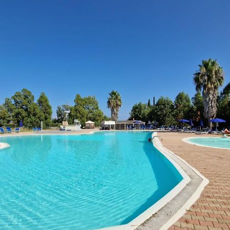 Appartamento Olbia Vecchie Saline Murta Maria Exteriör bild